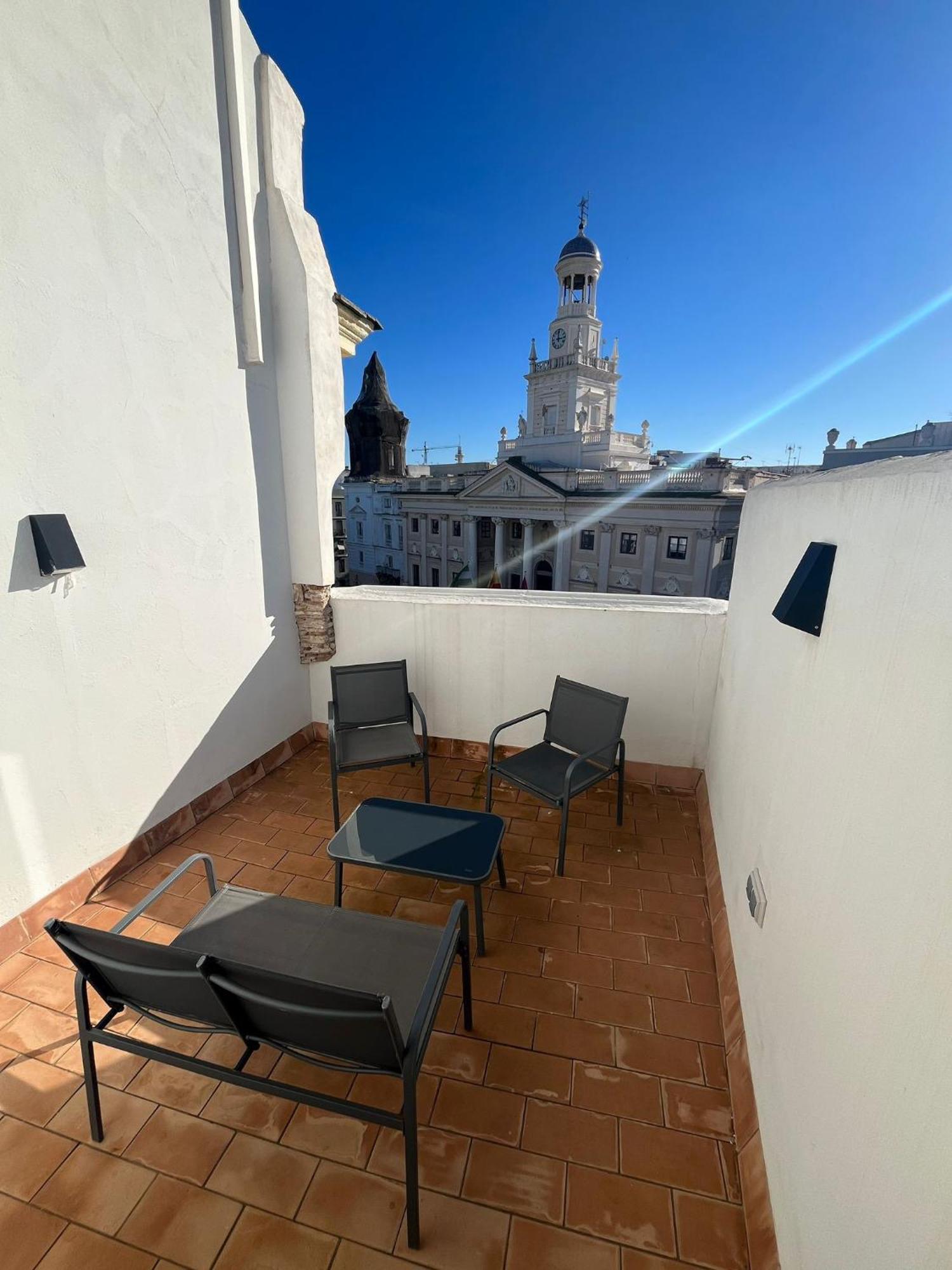 Penthouse La Plaza En Cadiz Centro Grupo Ac Gestion Leilighet Eksteriør bilde