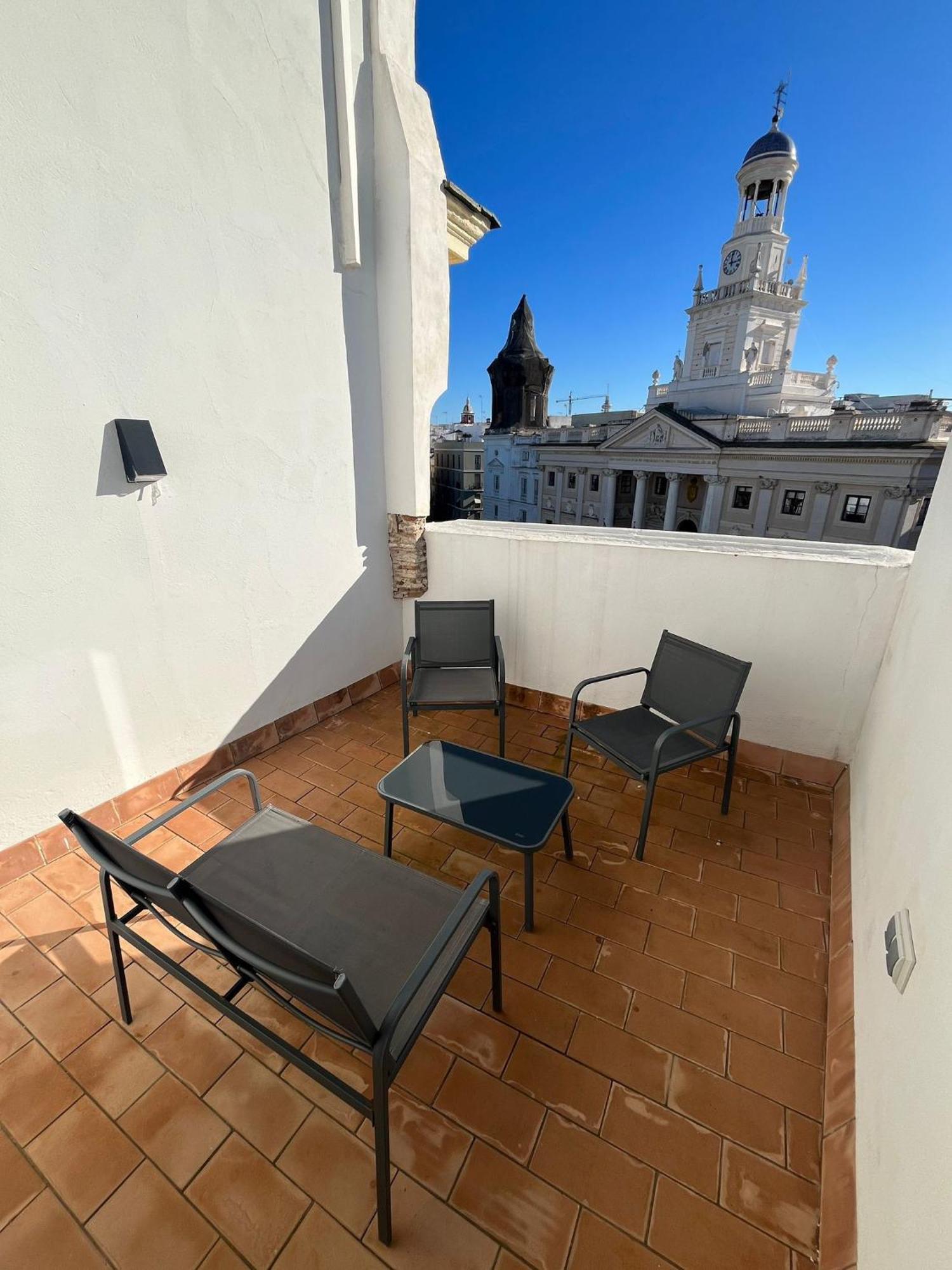 Penthouse La Plaza En Cadiz Centro Grupo Ac Gestion Leilighet Eksteriør bilde